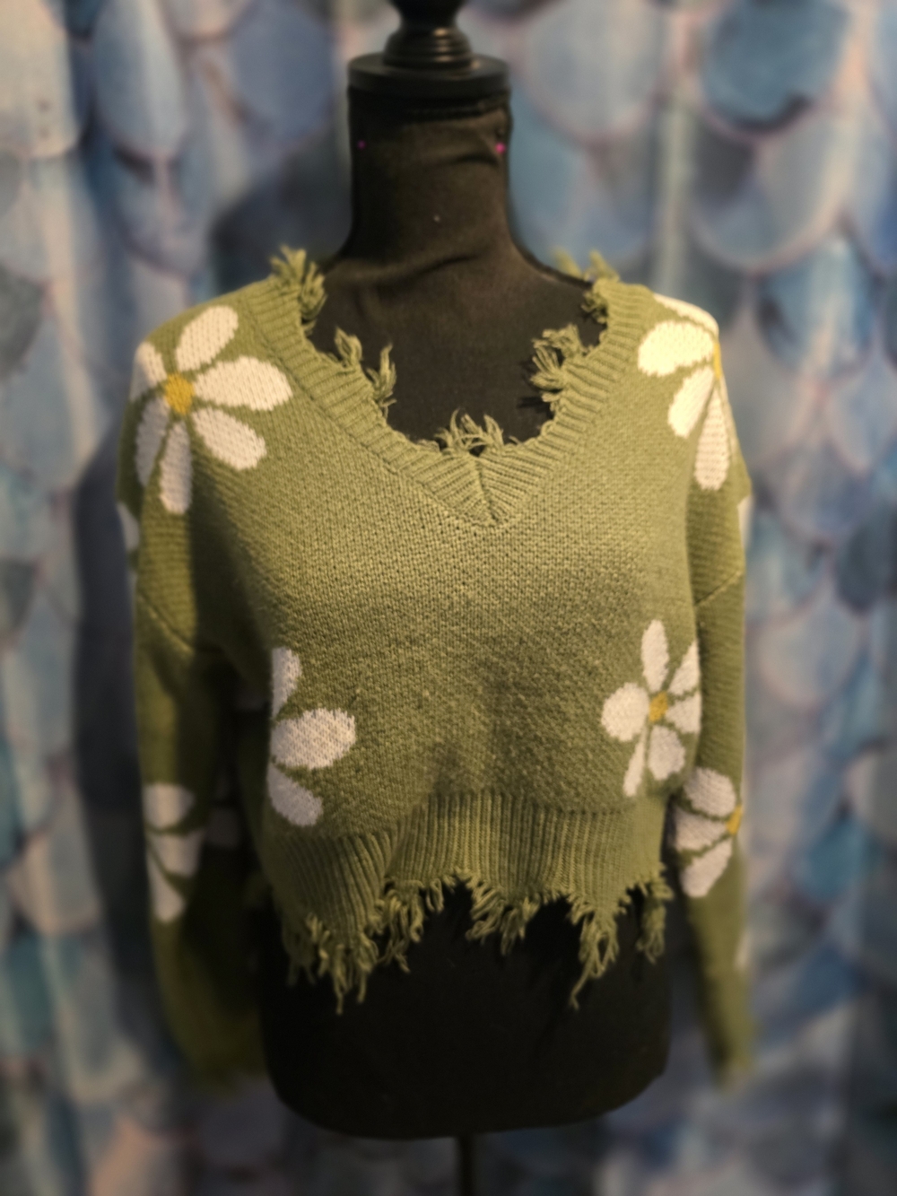 SHEIN Olive Green Daisy Distressed V-Neck Sweater